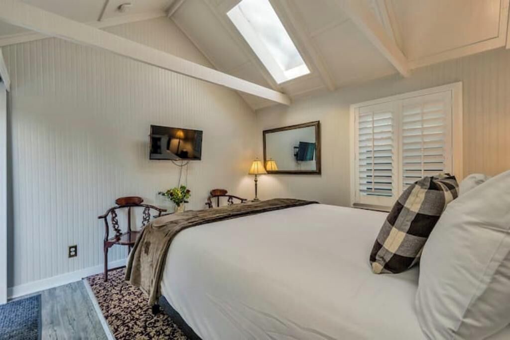 Photo of Bedroom in Calistoga