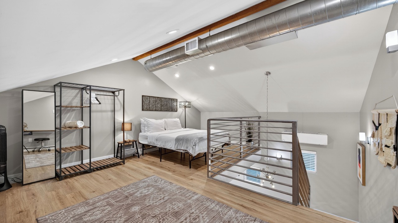 Photo of Bedroom in Midtown Sacramento