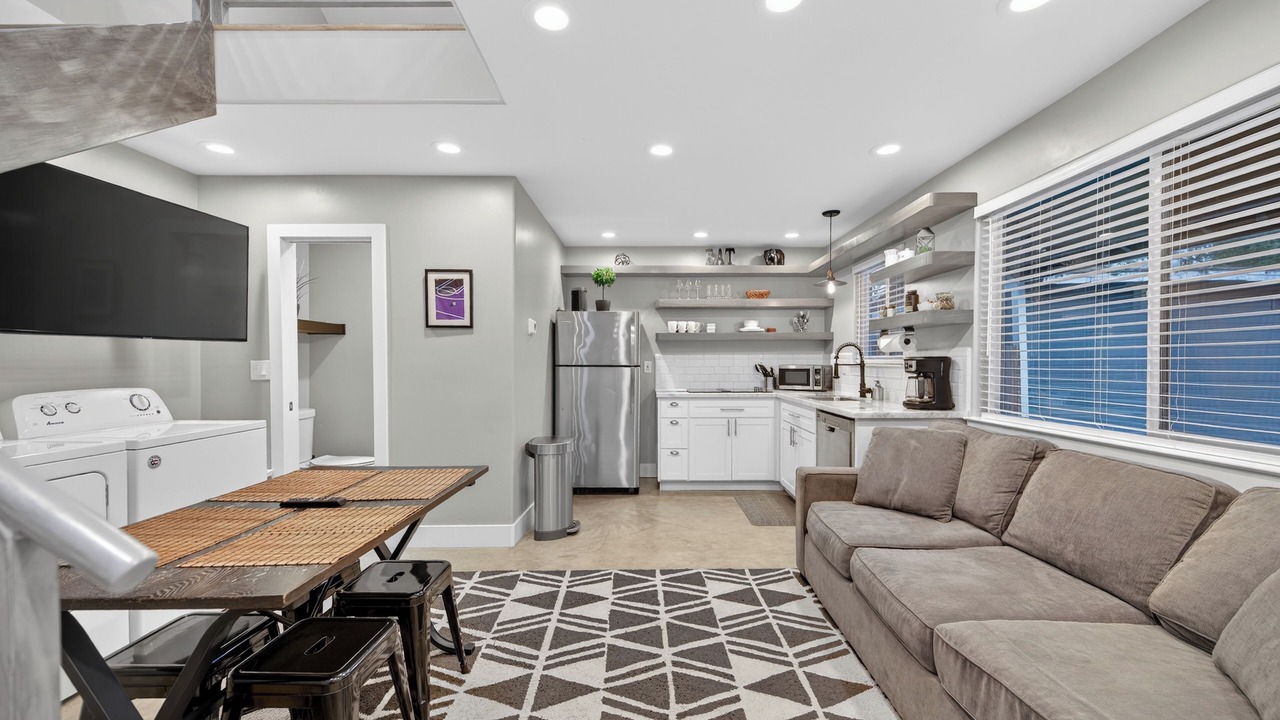 Photo of Livingroom in Midtown Sacramento