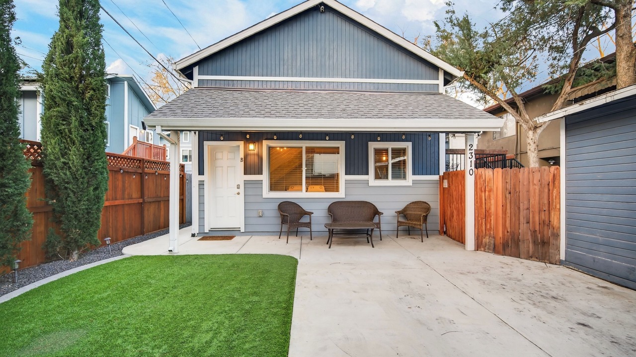 Photo of Outdoor in Midtown Sacramento
