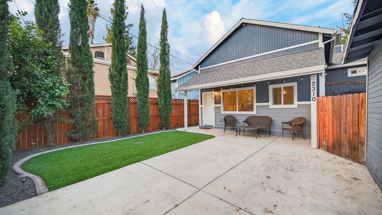 Photo of Patio Balcony in Midtown Sacramento