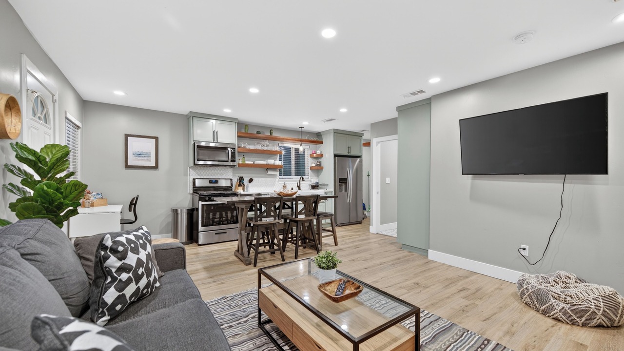 Photo of Livingroom in Midtown Sacramento