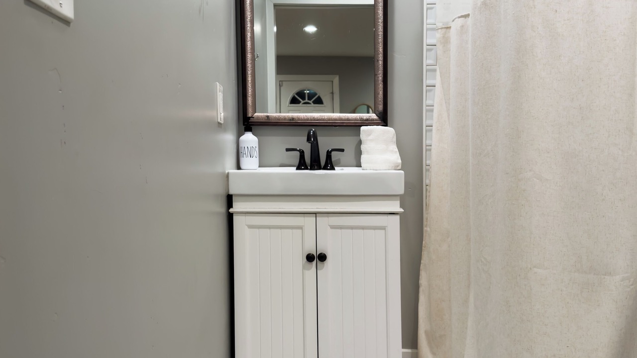 Photo of Bathroom in Midtown Sacramento
