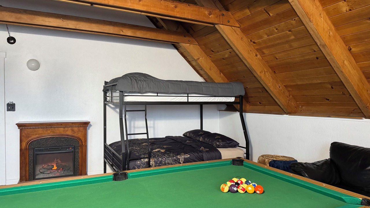 Photo of Bedroom in Cold Springs