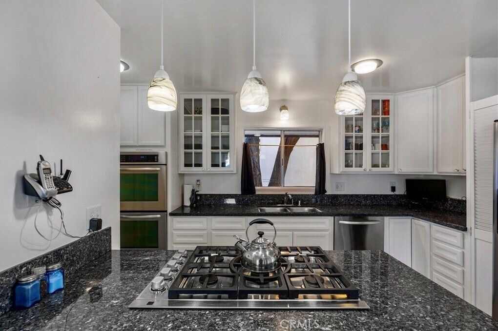 Photo of Kitchen in Laguna Beach