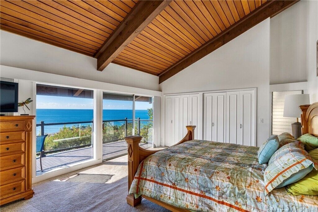 Photo of Bedroom in Laguna Beach