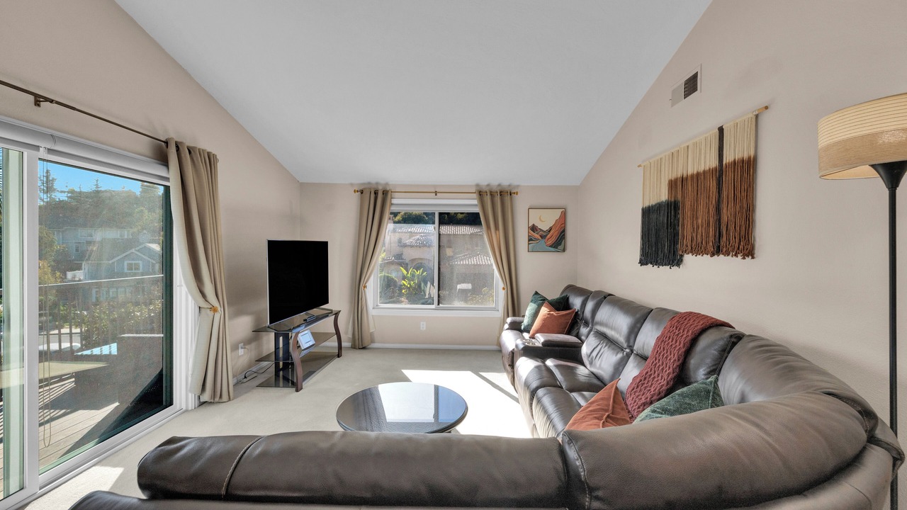 Photo of Livingroom in Carlsbad