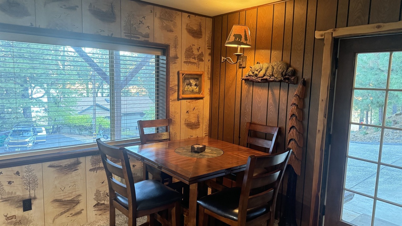 Photo of Bedroom in Lakehead