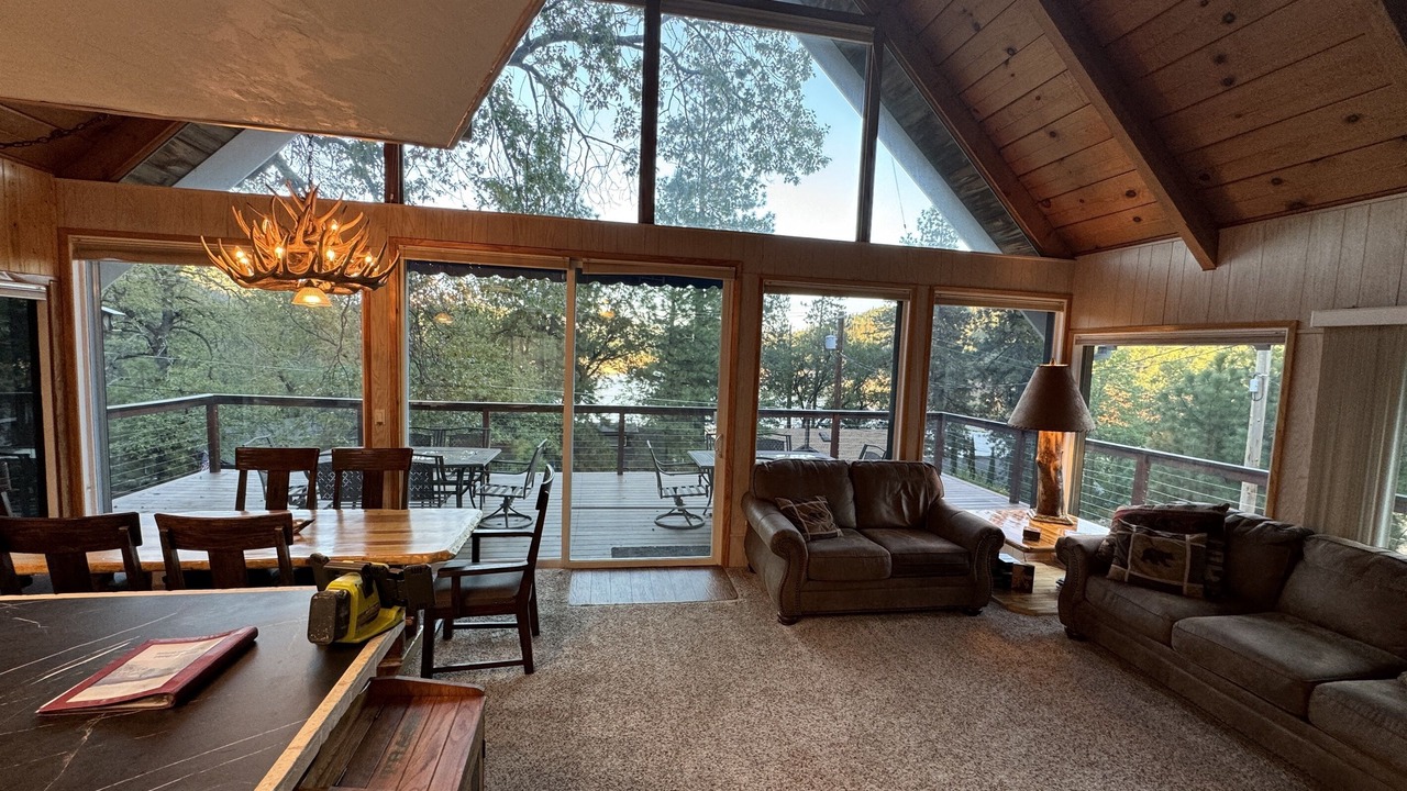 Photo of Bedroom in Lakehead