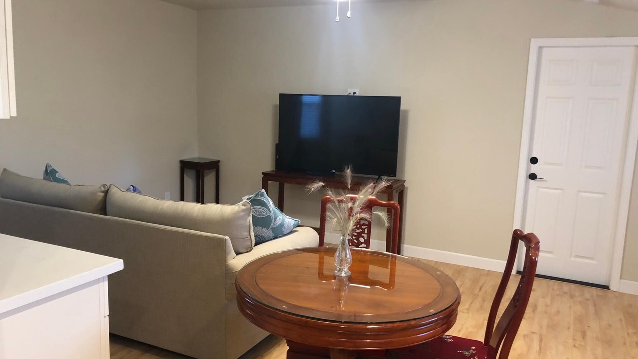 Photo of Livingroom in Concord