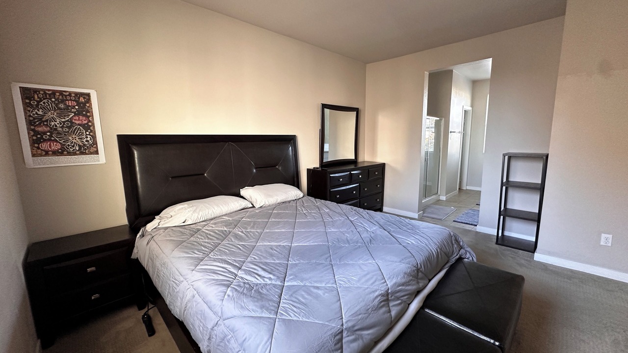 Photo of Bedroom in Anaheim Colony Historic District
