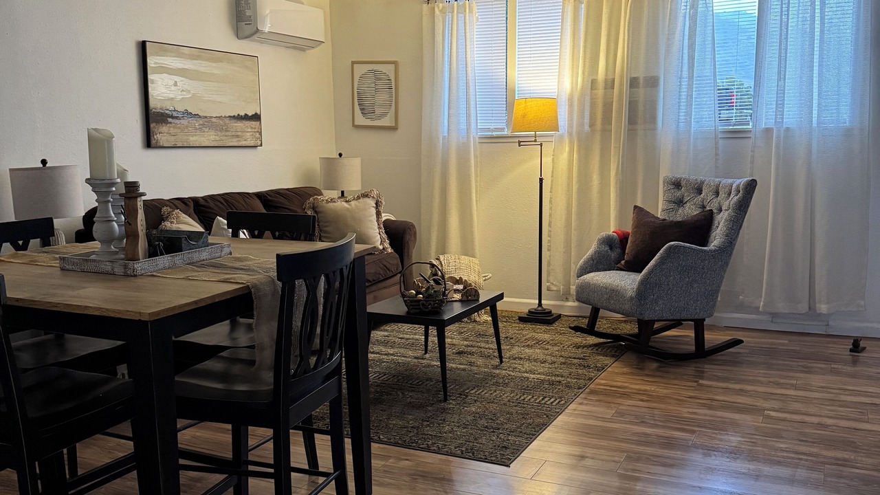 Photo of Livingroom in Upper Lake