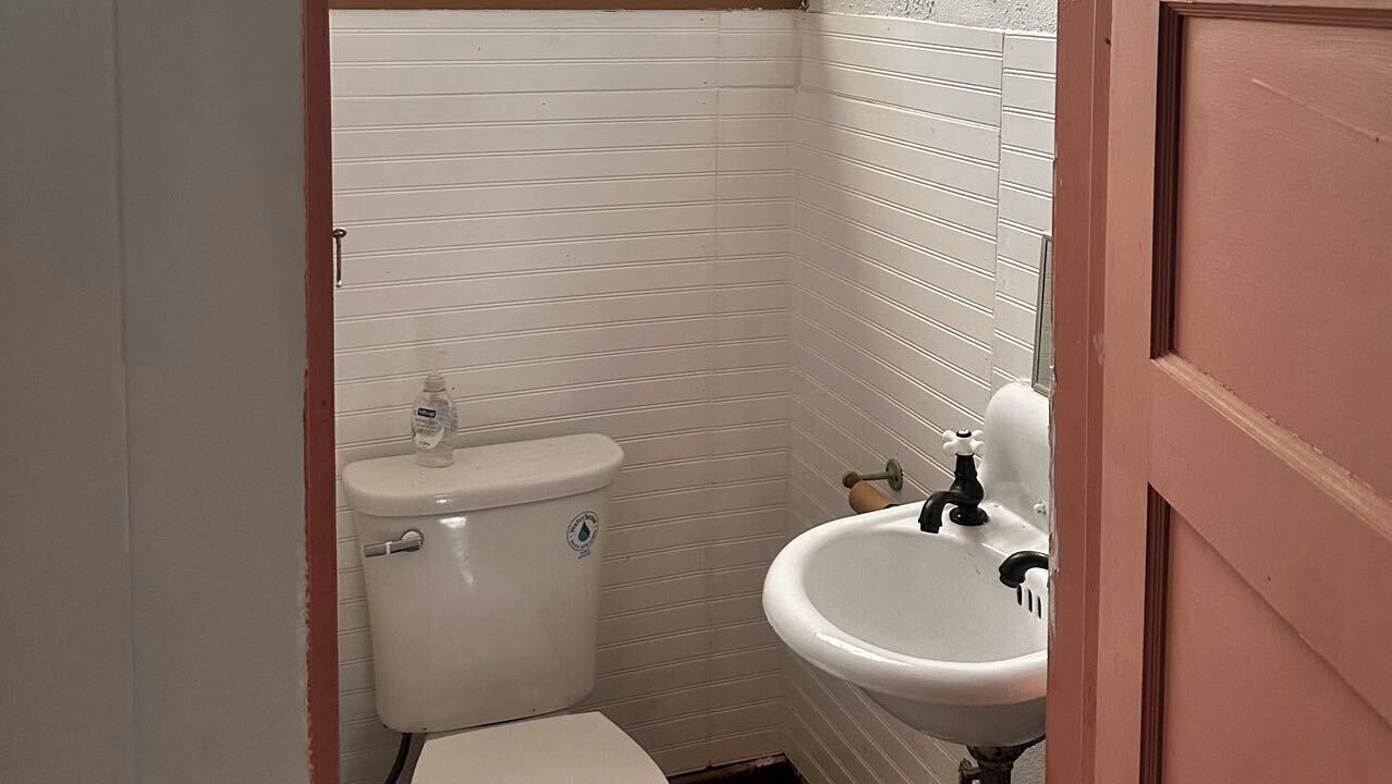 Photo of Bathroom in Walnut Grove