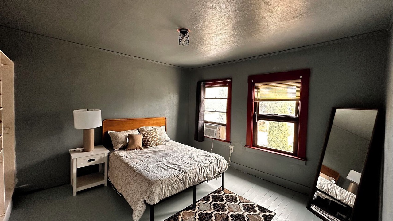 Photo of Bedroom in Walnut Grove