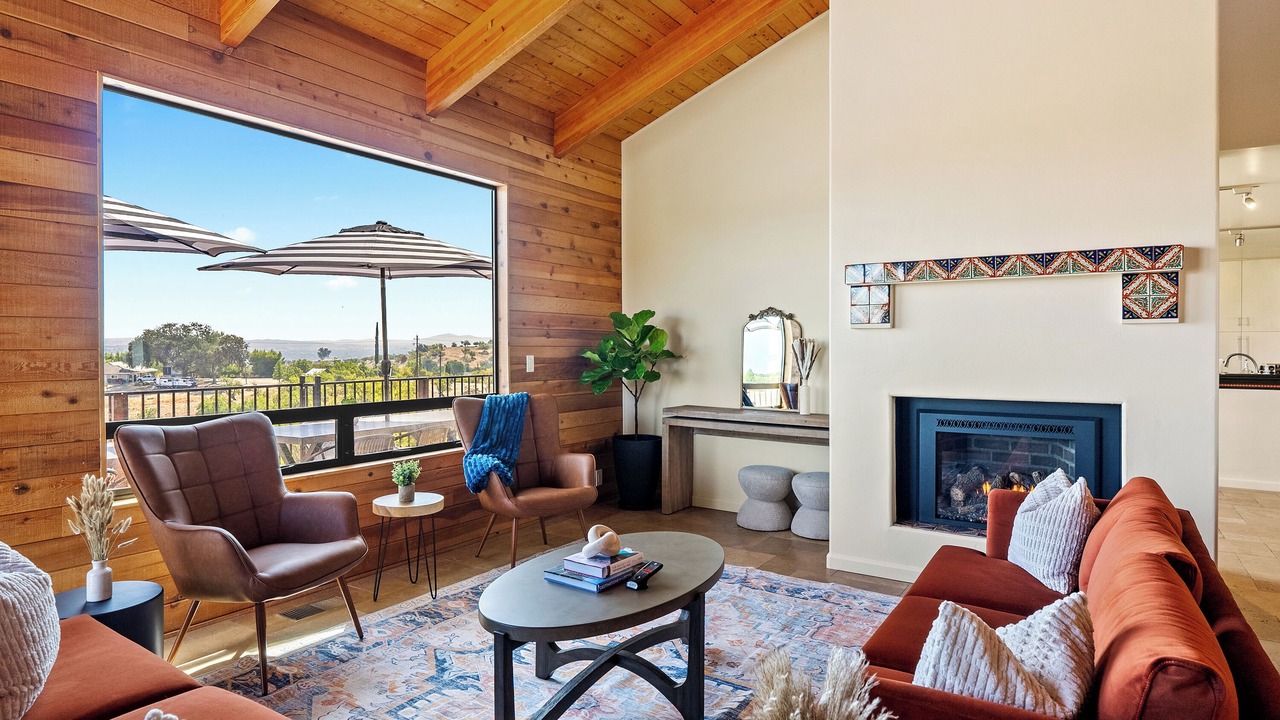 Photo of Livingroom in Paso Robles