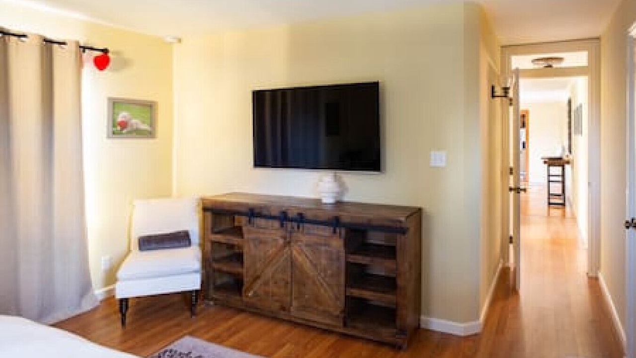 Photo of Bedroom in Sonoma