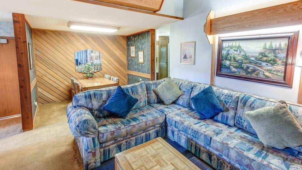 Photo of Livingroom in Mammoth Lakes