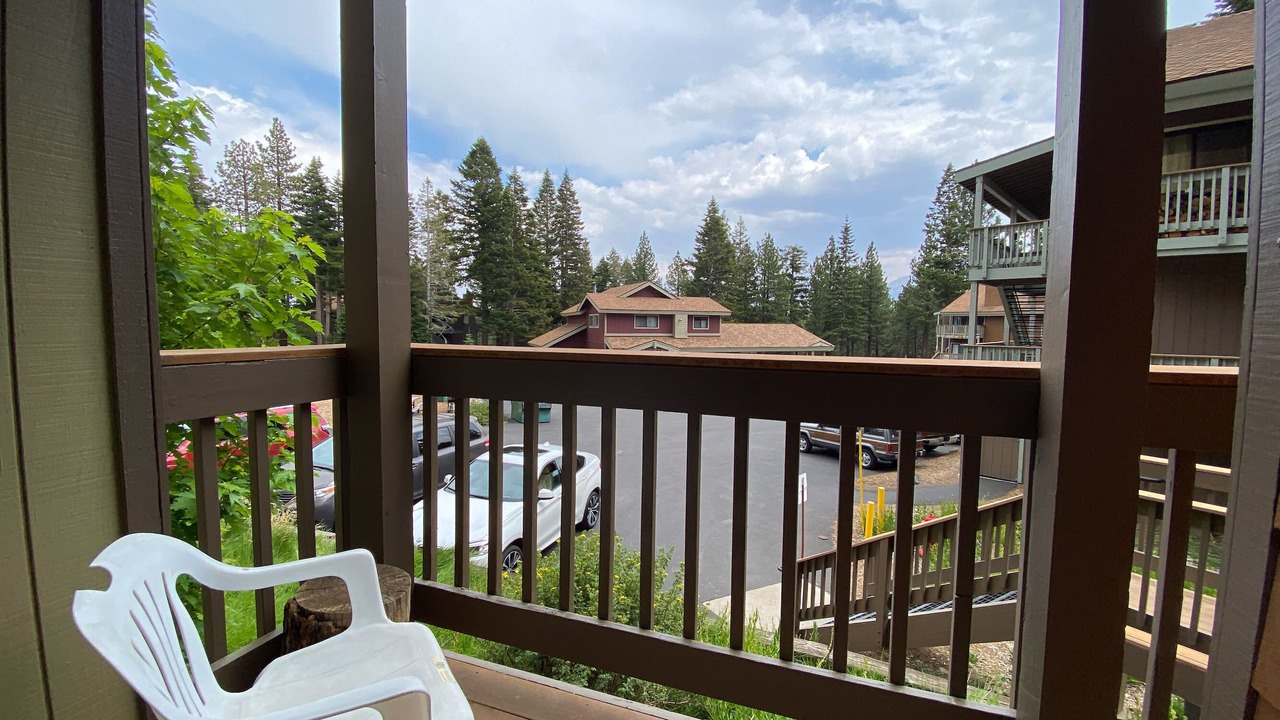 Photo of Patio Balcony in Mammoth Lakes