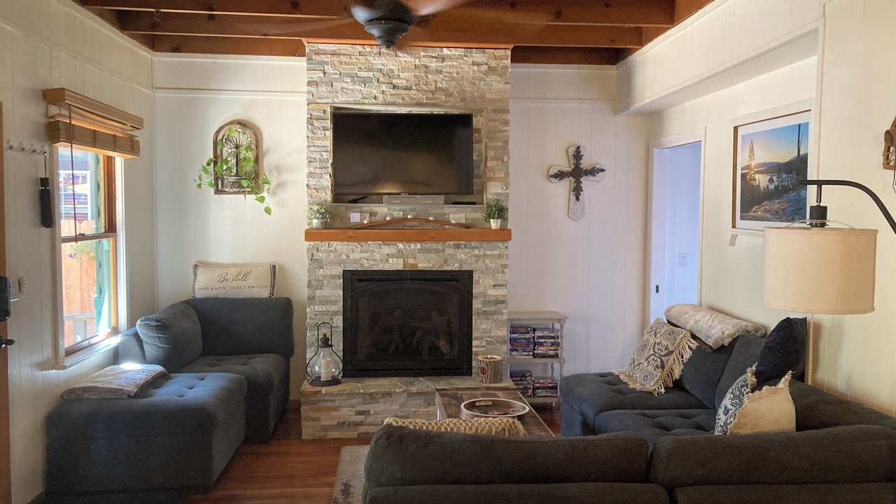 Photo of Livingroom in Al Tahoe