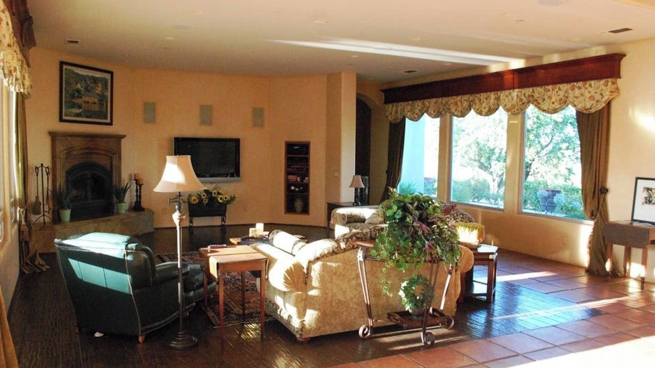 Photo of Livingroom in Paso Robles