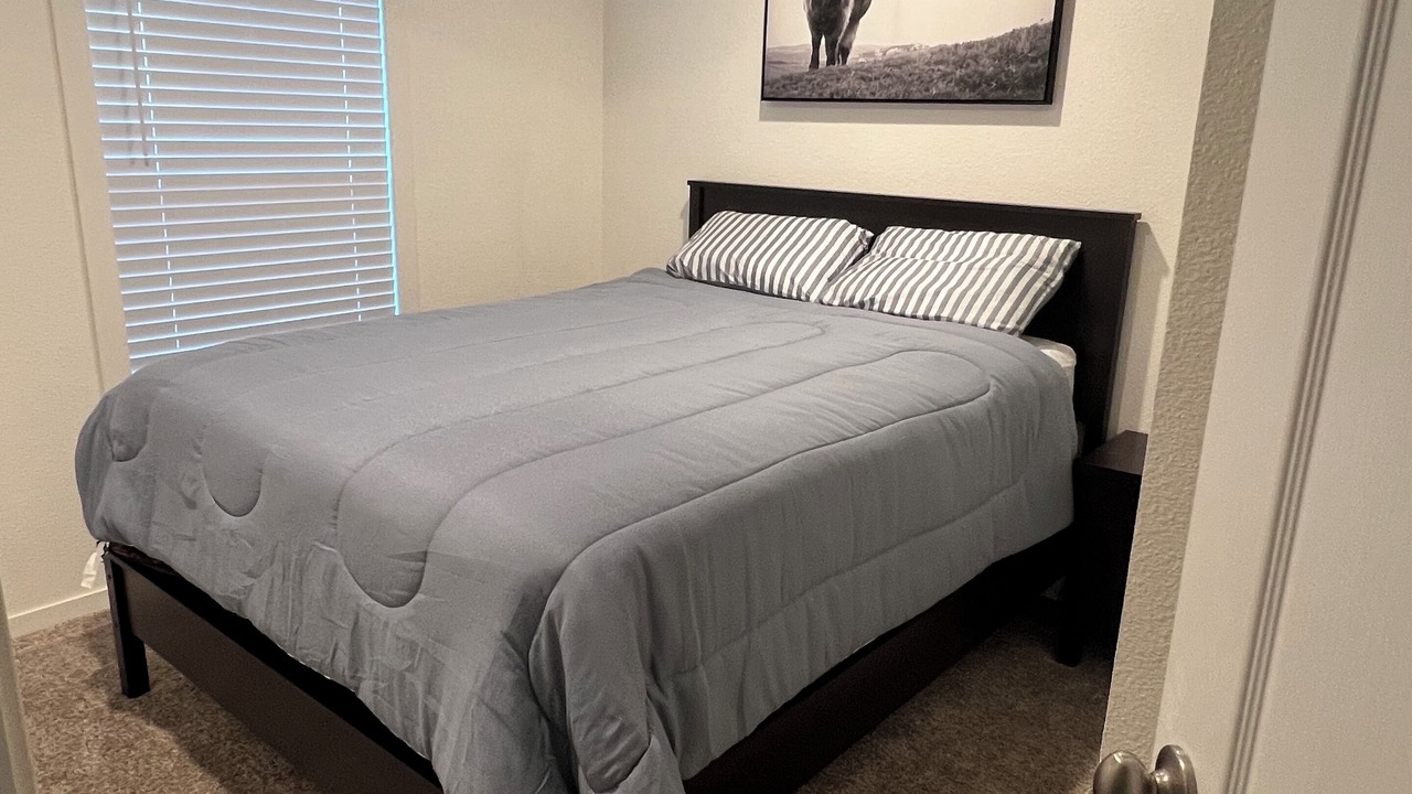 Photo of Bedroom in Strawberry