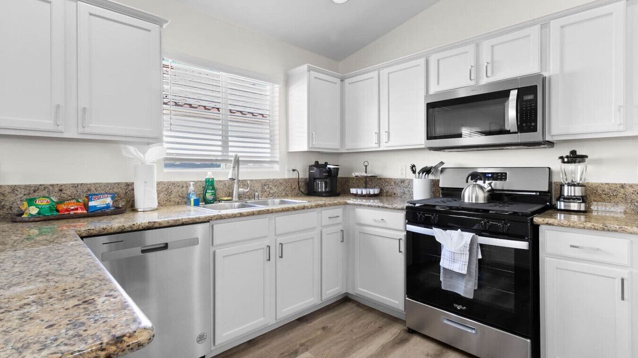 Photo of Kitchen in North Las Vegas