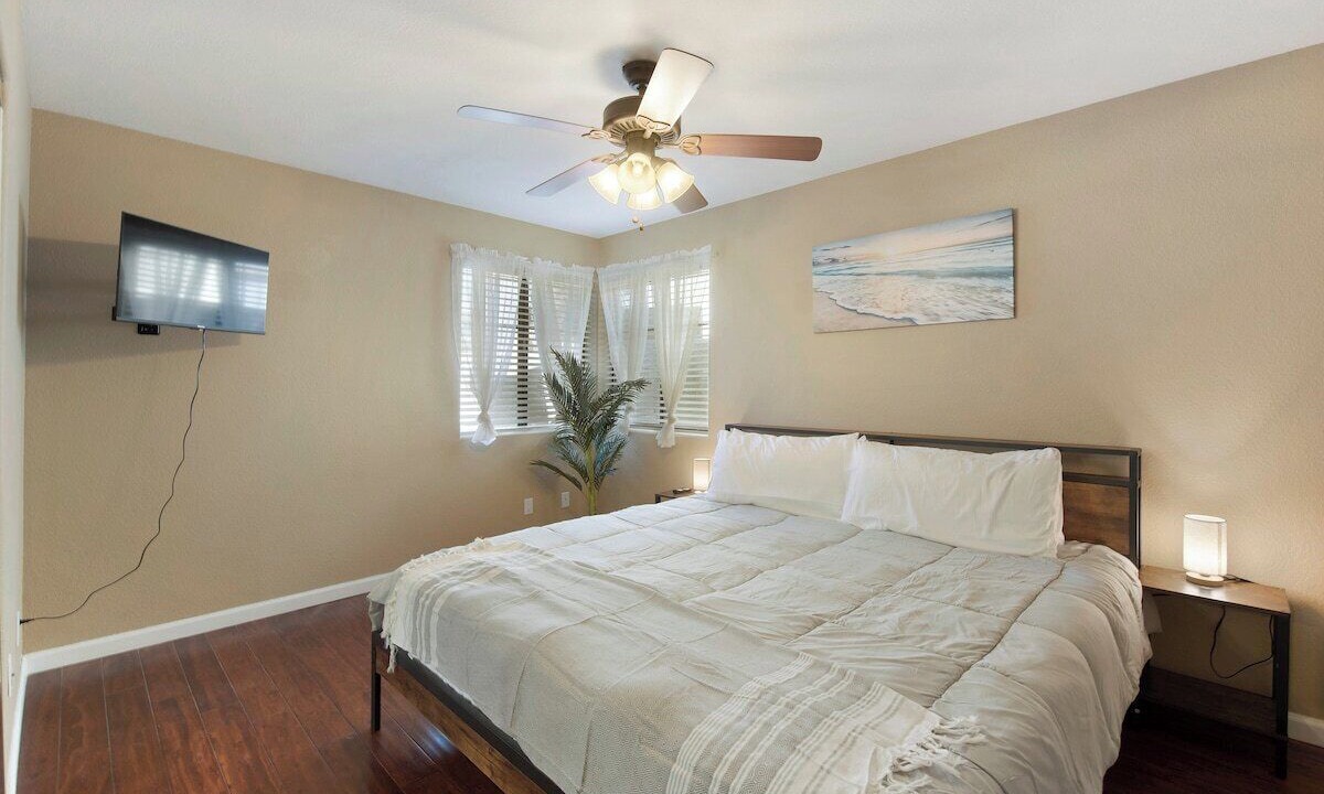 Photo of Bedroom in Arrowhead Lakes