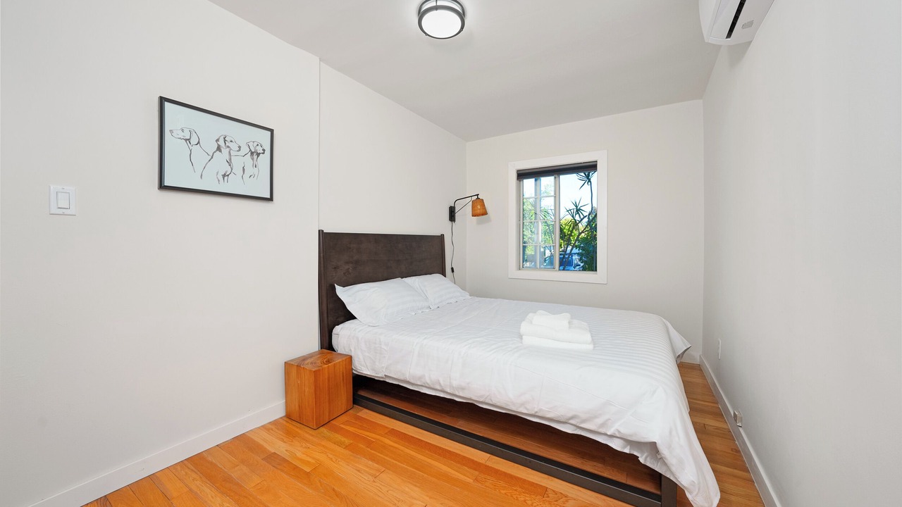 Photo of Bedroom in South San Gabriel
