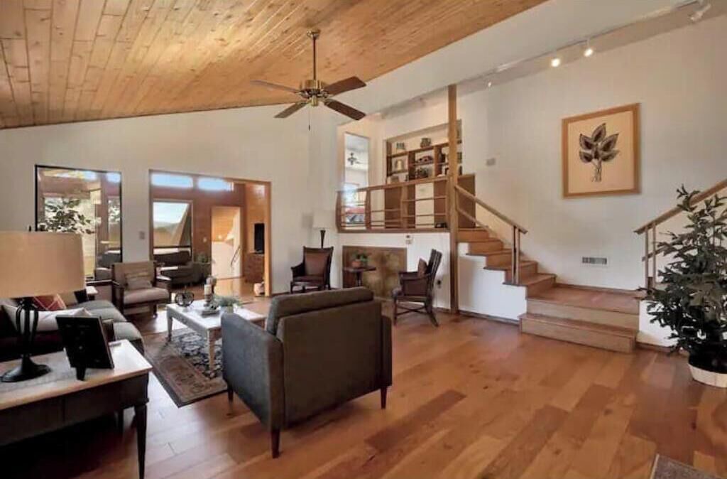Photo of Livingroom in Prescott