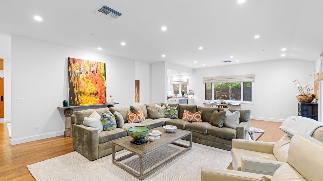 Photo of Livingroom in Del Monte Forest
