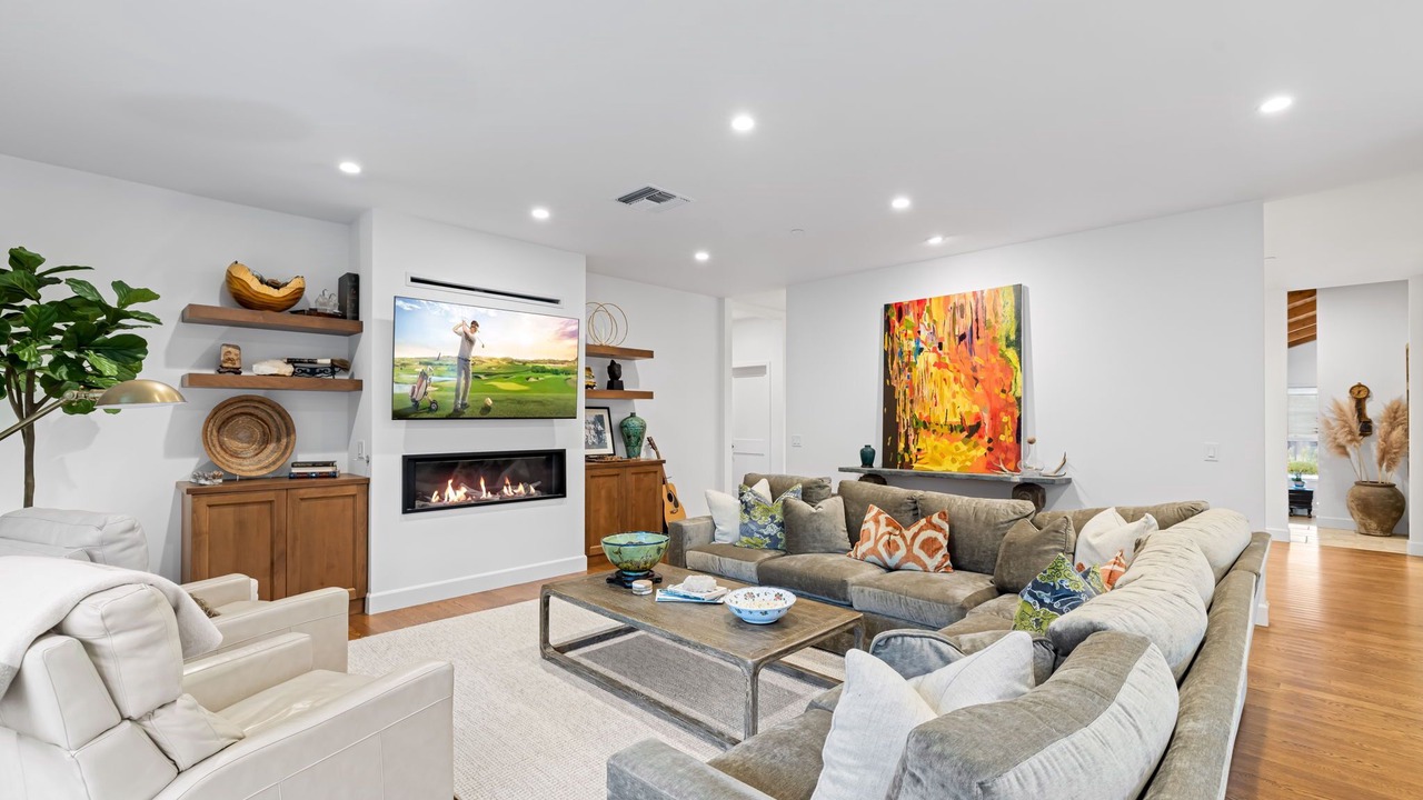 Photo of Livingroom in Del Monte Forest