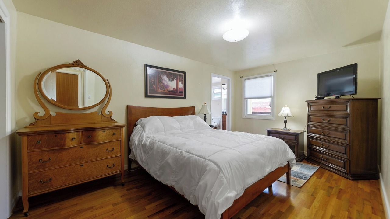 Photo of Bedroom in Friendly
