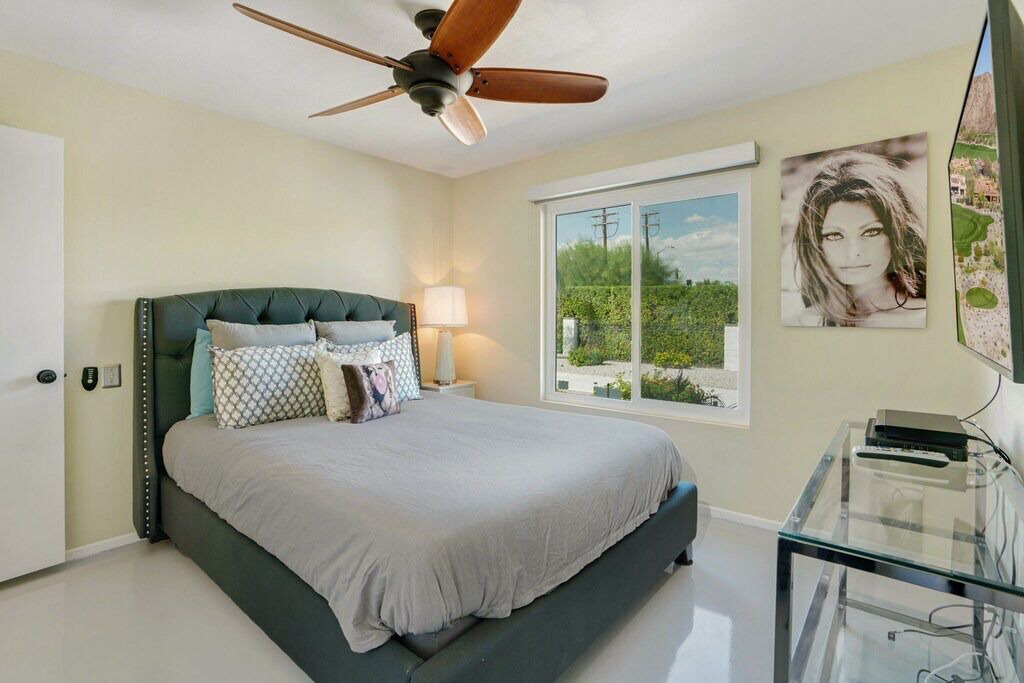 Photo of Bedroom in Desert Park Estates