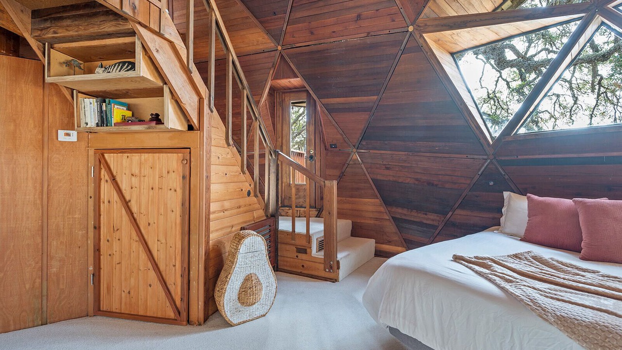 Photo of Bedroom in Atascadero