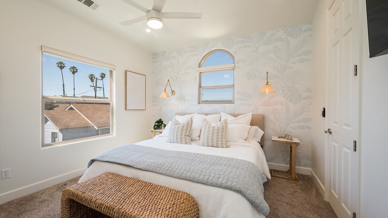 Photo of Bedroom in Downtown