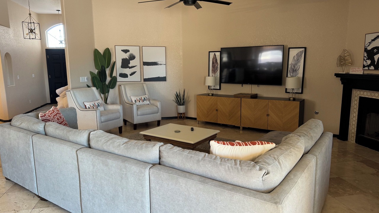 Photo of Livingroom in Fort Mohave