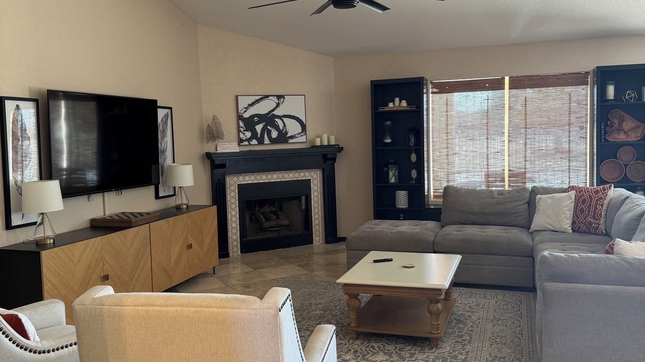 Photo of Livingroom in Fort Mohave