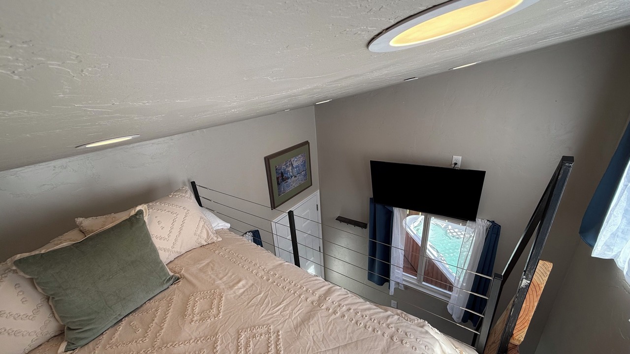 Photo of Bedroom in Freshwater