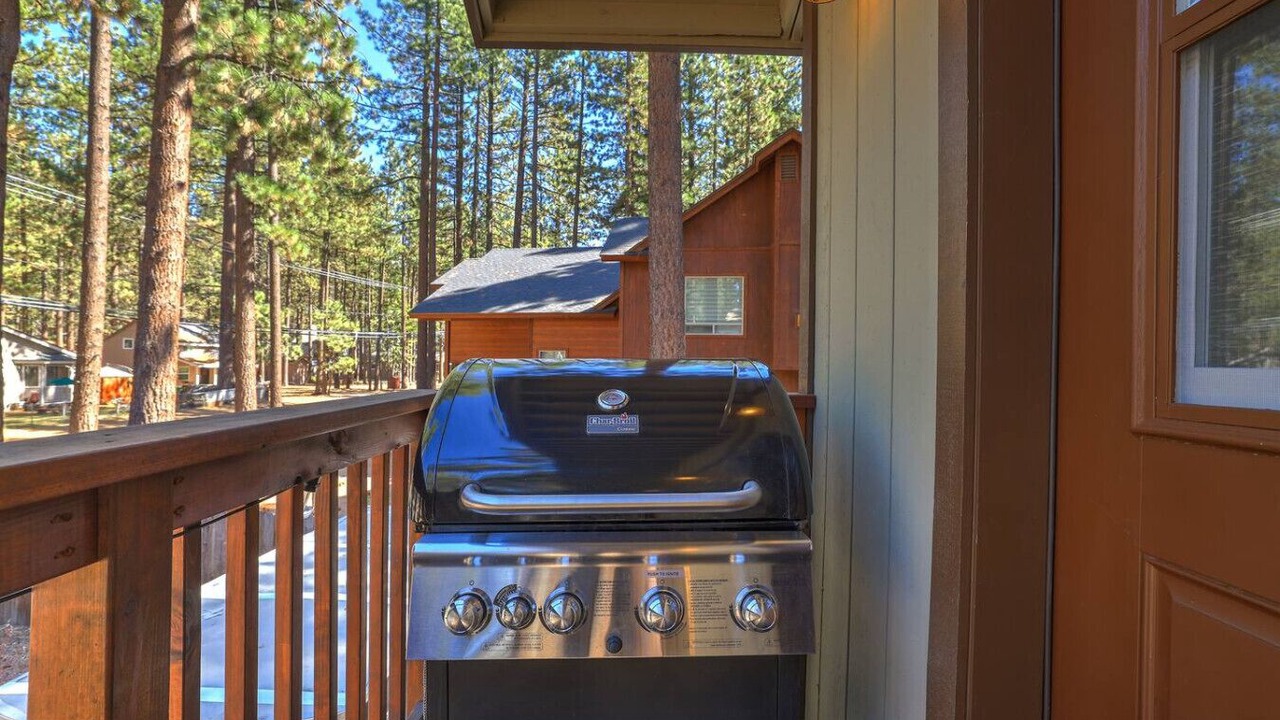 Photo of Outdoor in Black Bart