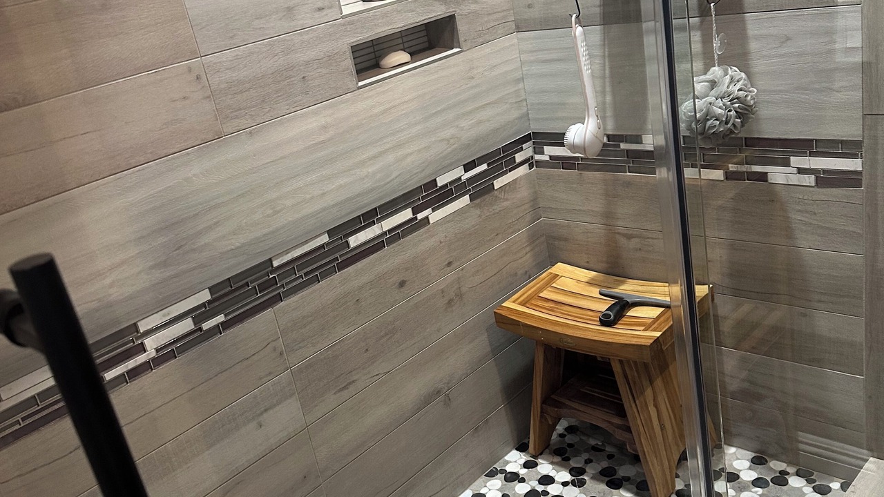 Photo of Bathroom in South Mountain