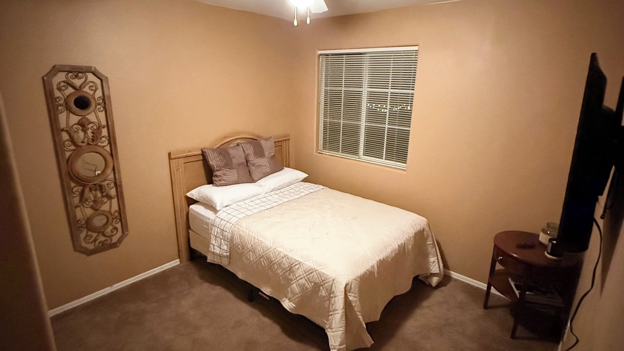 Photo of Bedroom in Windmill Village