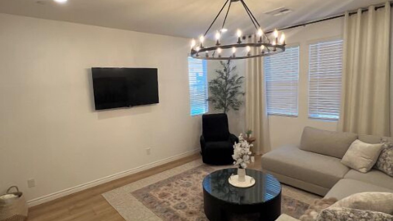 Photo of Livingroom in Black Mountain