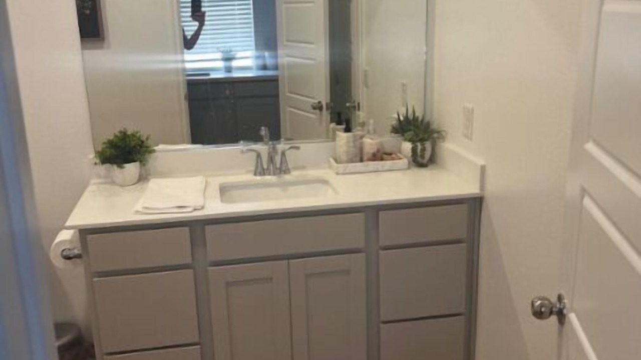 Photo of Bathroom in Black Mountain