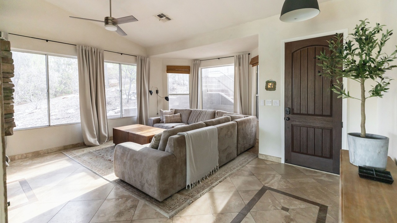 Photo of Livingroom in Fountain Hills