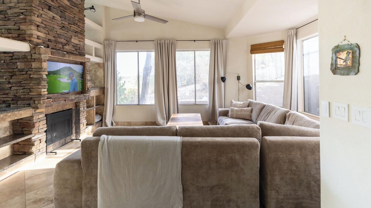 Photo of Livingroom in Fountain Hills