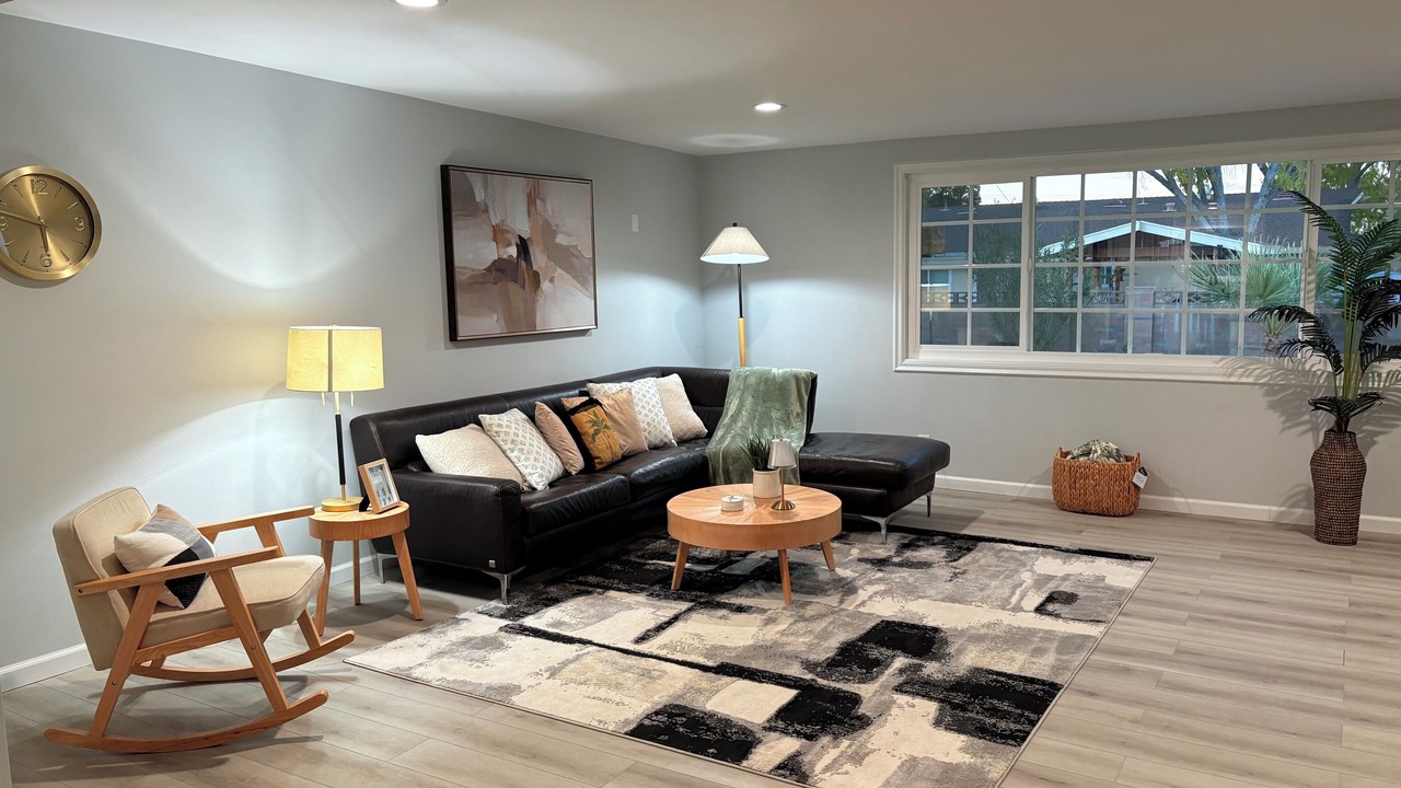 Photo of Livingroom in Lancaster