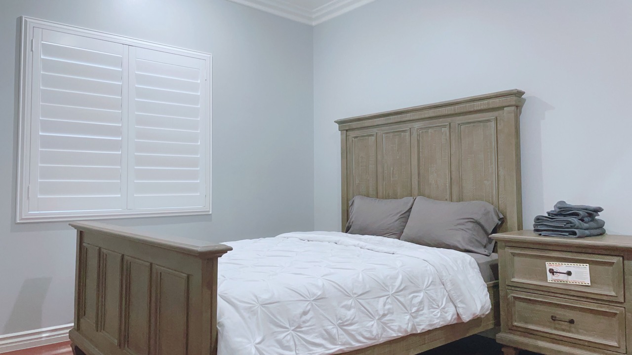 Photo of Bedroom in Midway City