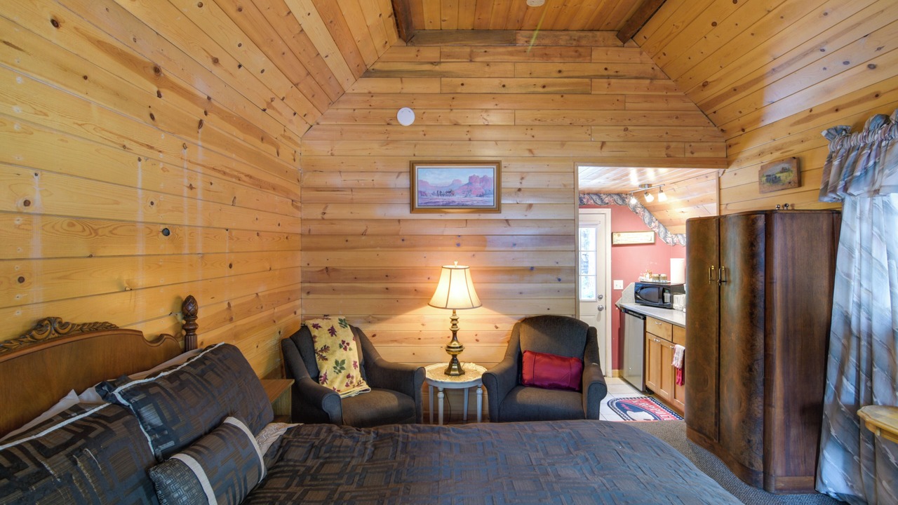 Photo of Bedroom in Butte Meadows