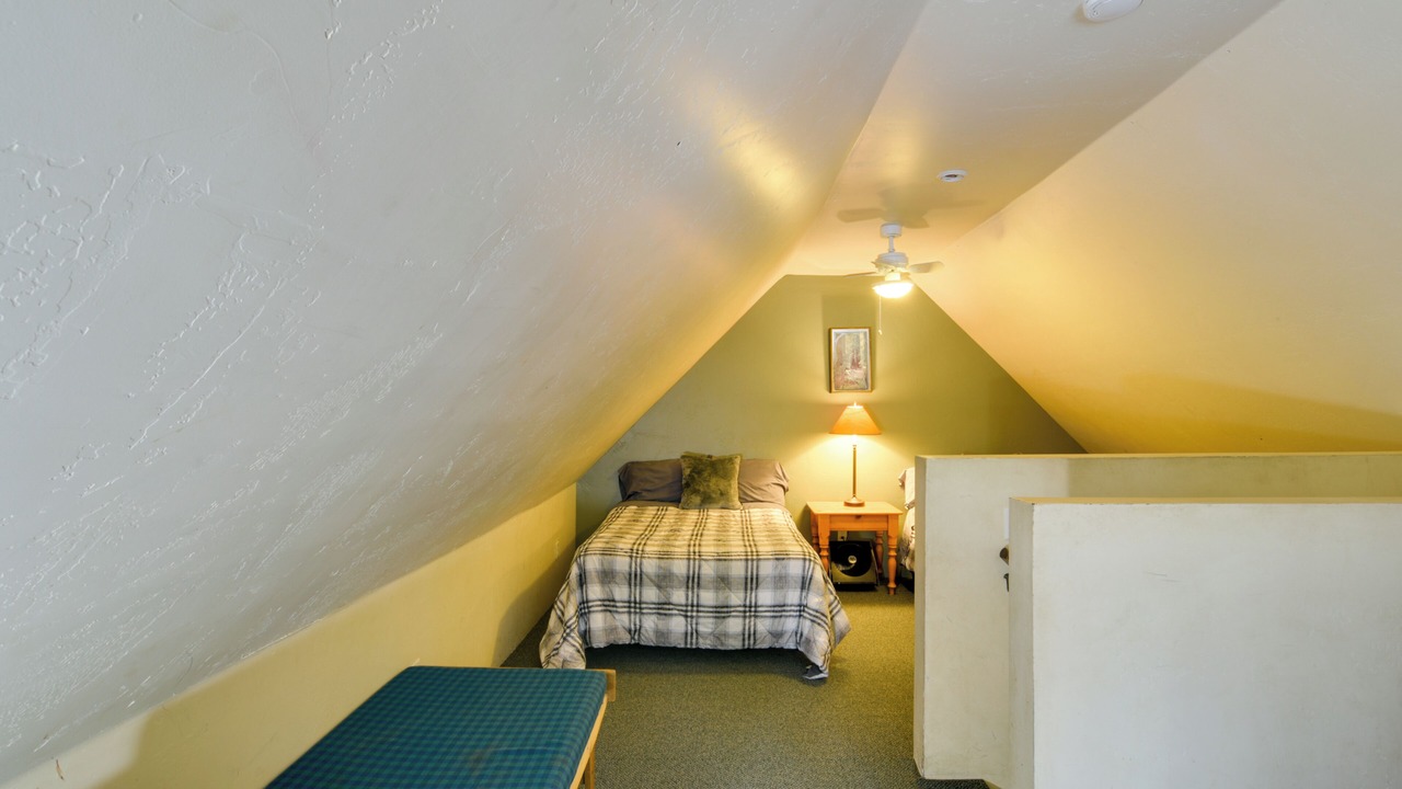 Photo of Bedroom in Butte Meadows