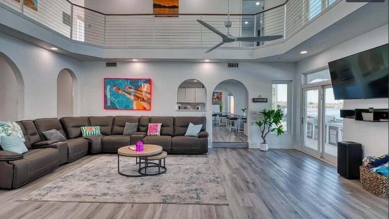 Photo of Livingroom in Parker Strip
